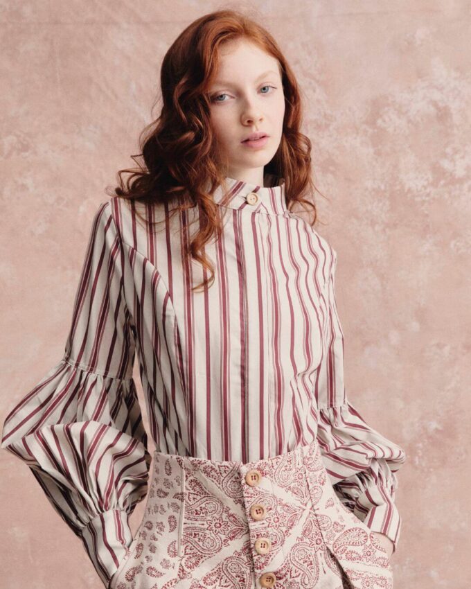 Bell red stripes