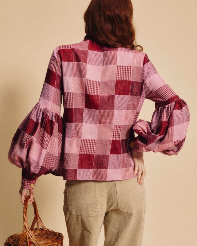 Bell thea red